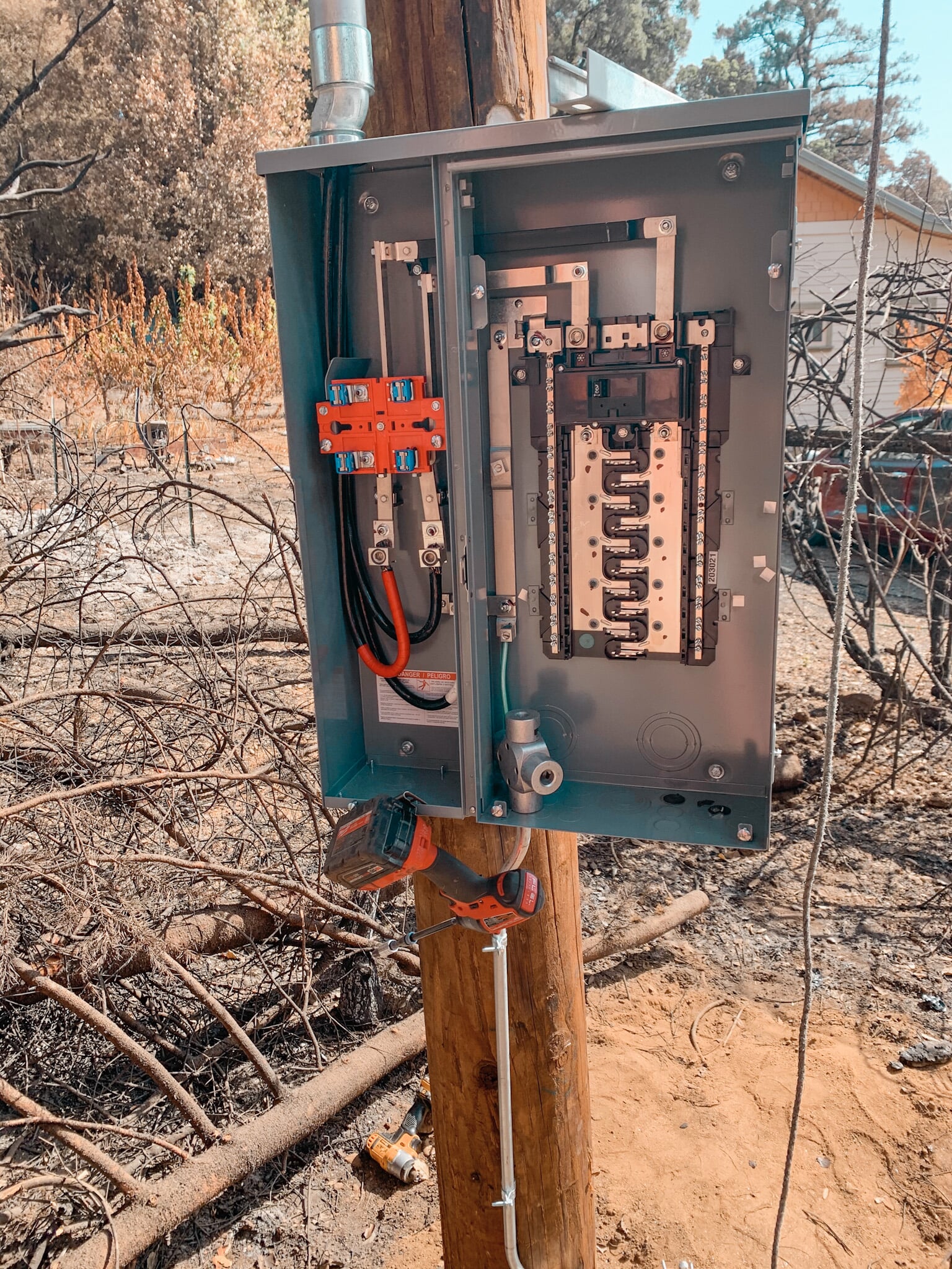 electrical panel fixed at the pole
